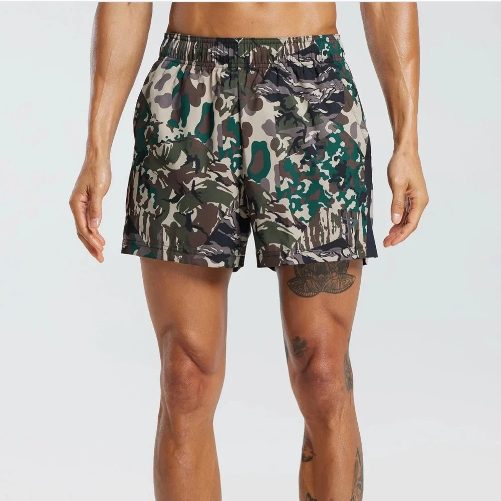 Gymshark Sport 5" Mens Shorts Cement Brown/Black Print Size M NWT in packaging